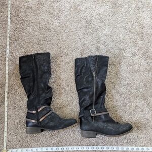 Stylish Black Women's Boots